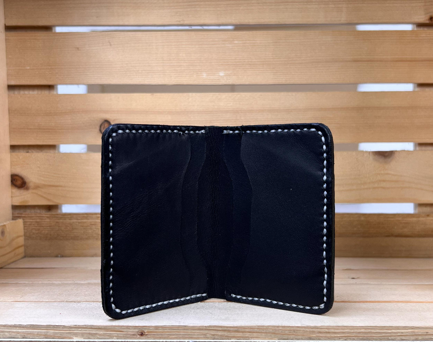 Portes monnaies artisanaux en cuir محفظة نقود جلد