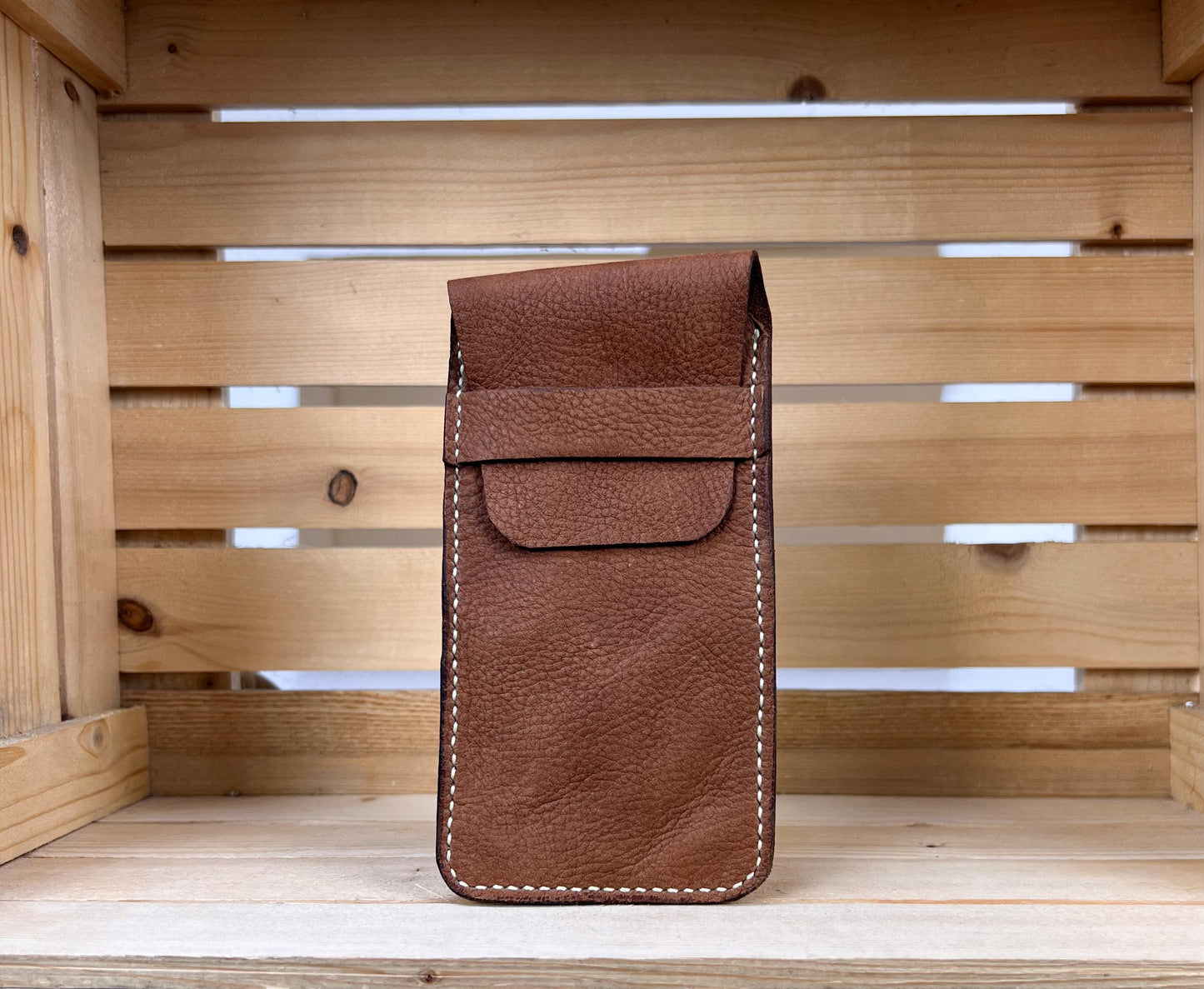 Étuis lunettes de vue artisanaux en cuir علبة نظارات جلد