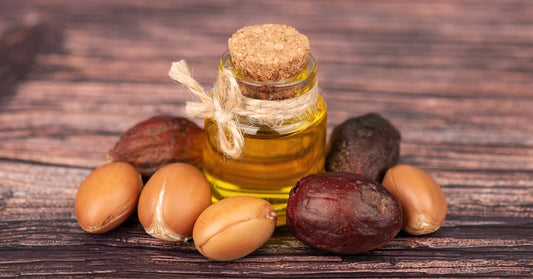 Huile d'argan visage anti-rides : bienfaits, utilisation & routine naturelle