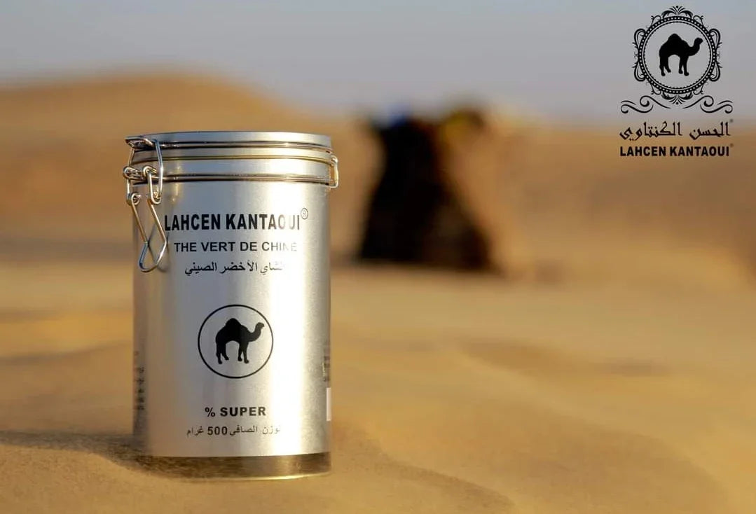 Thé vert en boîte métal 500g, fond désert marocain, marque Lahcen Kantaoui